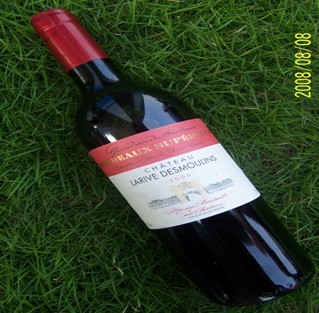 水边磨坊城堡干红葡萄酒 Chateau La Rive Des Moulins